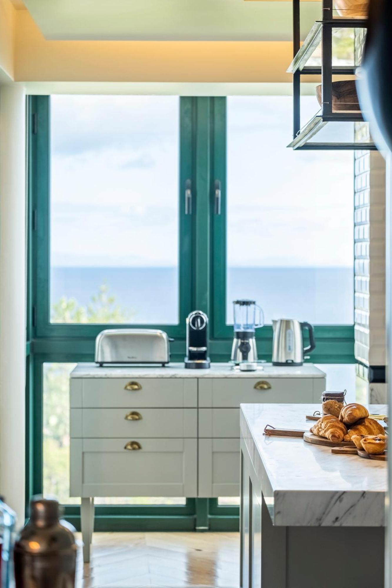 דירות פונשל Luxury Oceanfront At Reid'S Gardens מראה חיצוני תמונה