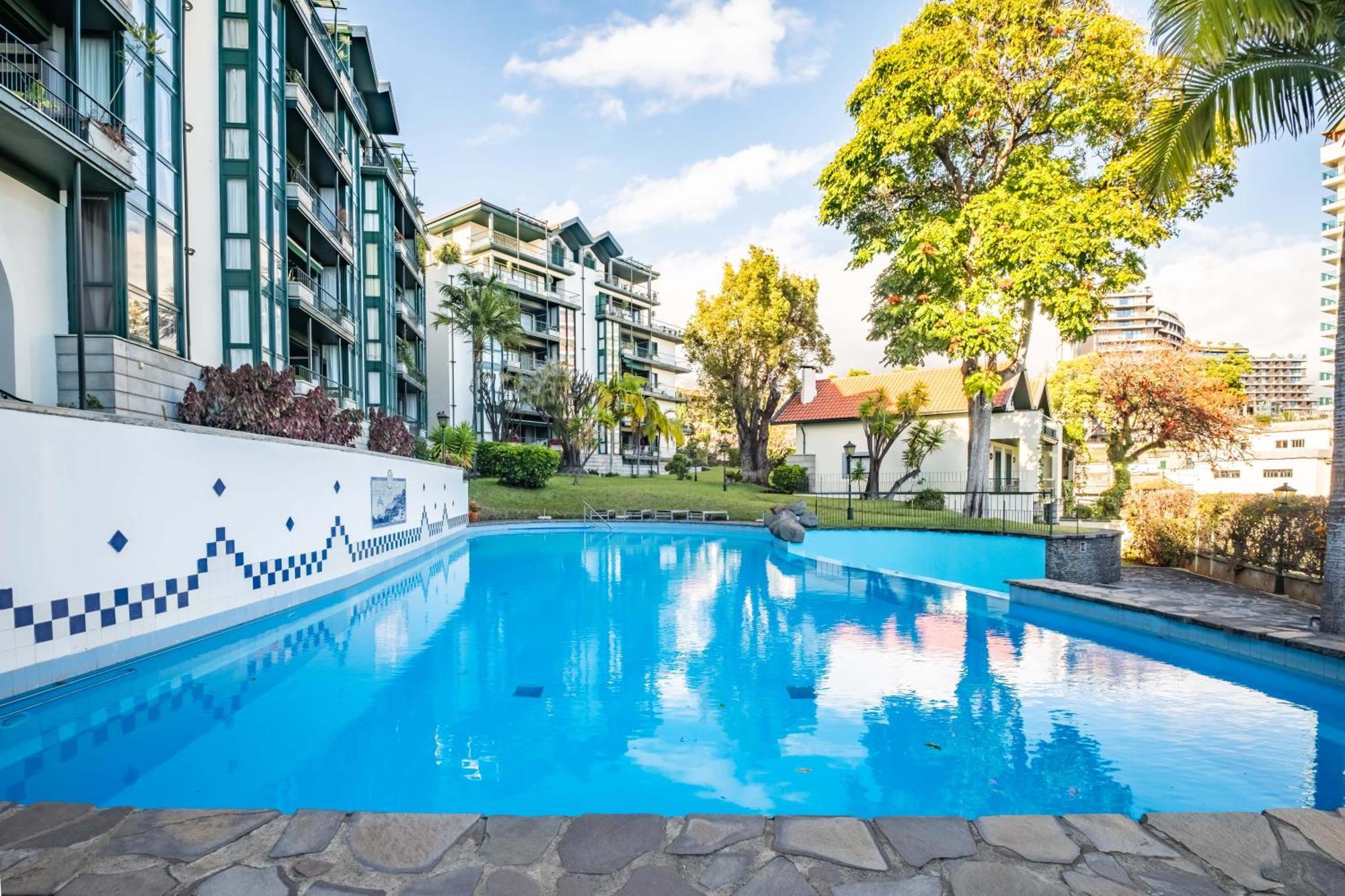 דירות פונשל Luxury Oceanfront At Reid'S Gardens מראה חיצוני תמונה