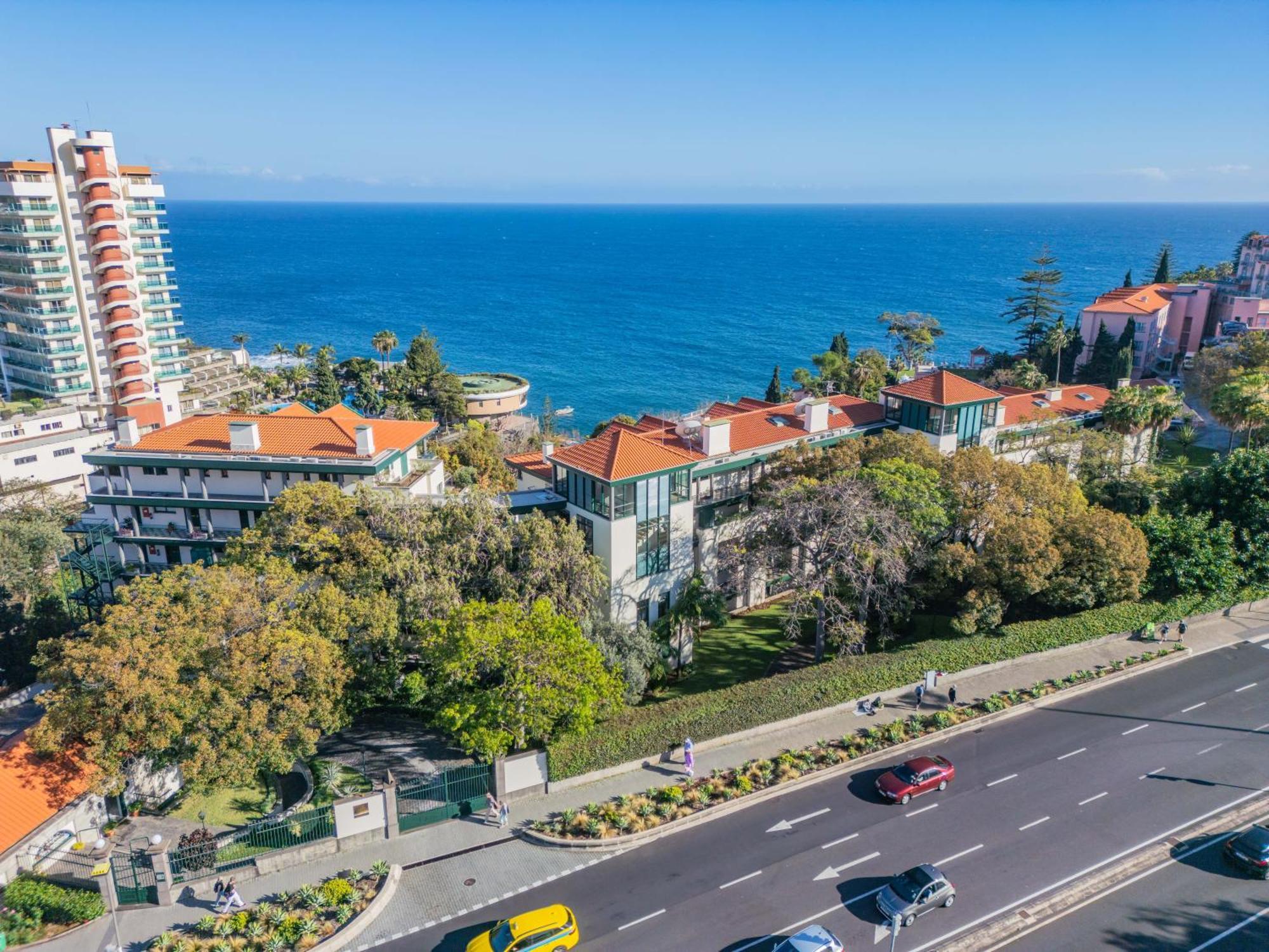 דירות פונשל Luxury Oceanfront At Reid'S Gardens מראה חיצוני תמונה